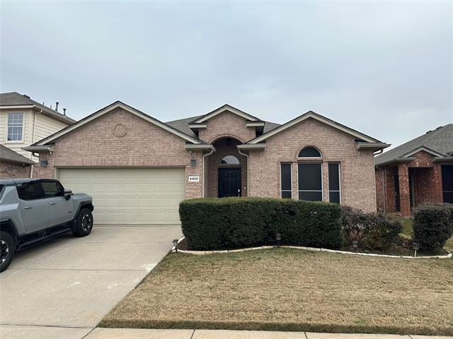 6428 Alexandra Meadows Dr Fort Worth, TX 76131
