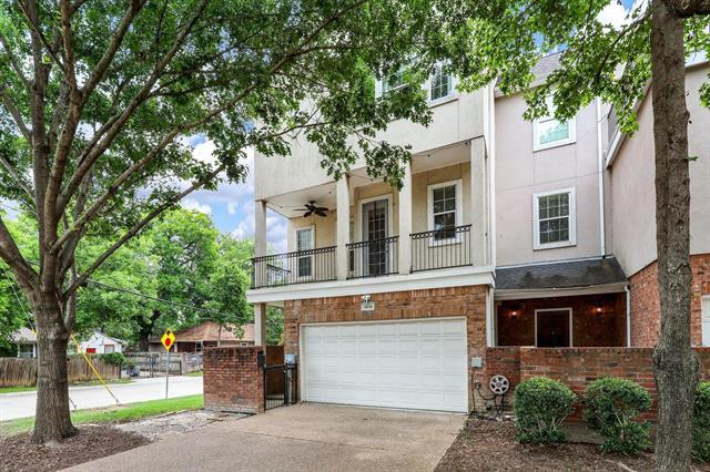 5836 La Vista Drive