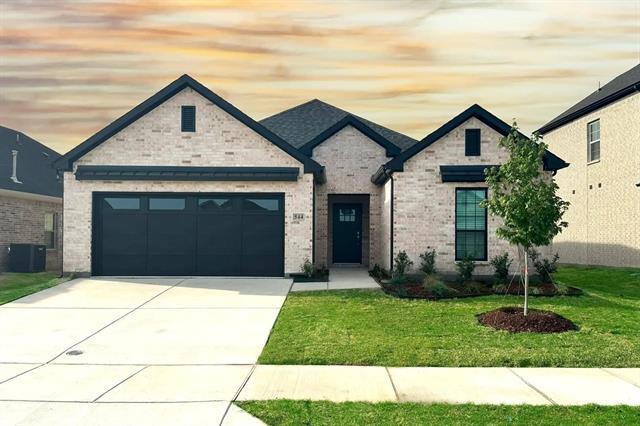544 Oak Crk Dr Lavon, TX 75166