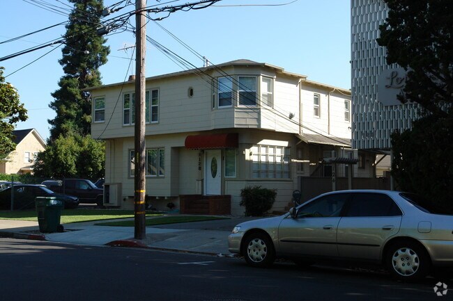 128 Lorton Avenue