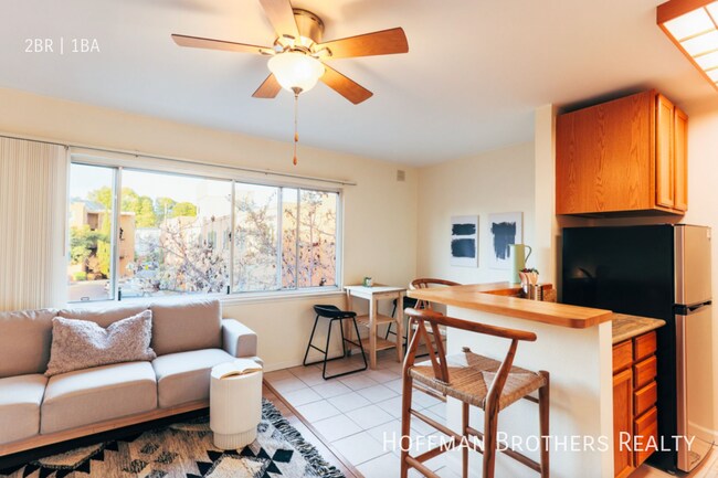 1930 12th Ave Oakland, CA 94606
