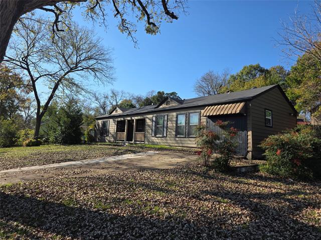 3449 Oak Creek Circle