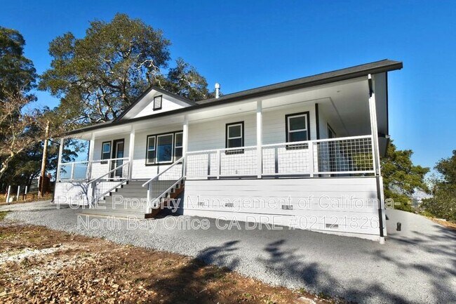 510 Fairview Ct Petaluma, CA 94952