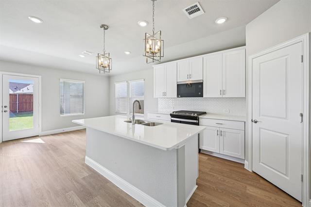 409 Midnight Oak Dr McKinney, TX 75069