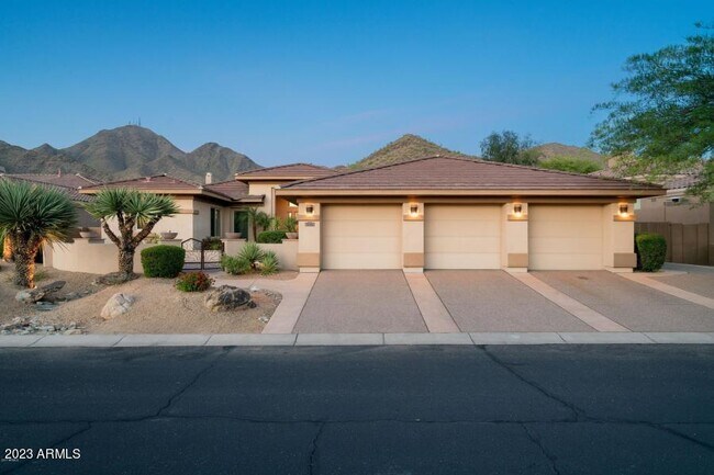 11416 E Autumn Sage Dr Scottsdale, AZ 85255