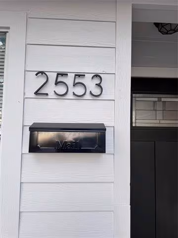 2553 Wicker Ave Dallas, TX 75234
