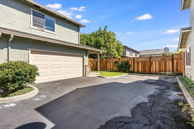 85 Shelley Avenue
