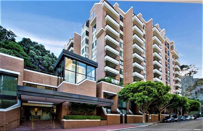 101 Lombard St San Francisco, CA 94111