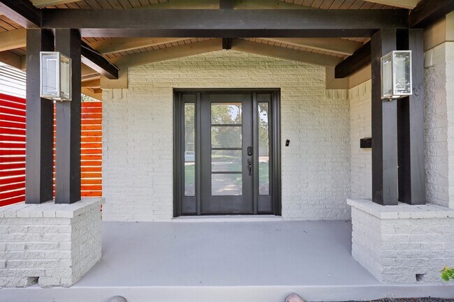 9918 Coldwater Circle