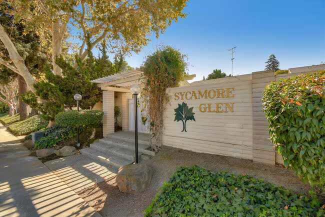 Sycamore Glen Apartments