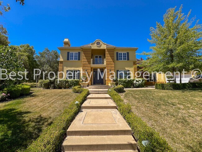 3557 Mercato Court