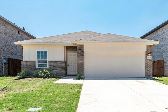 2069 Hartley Dr Heath, TX 75126