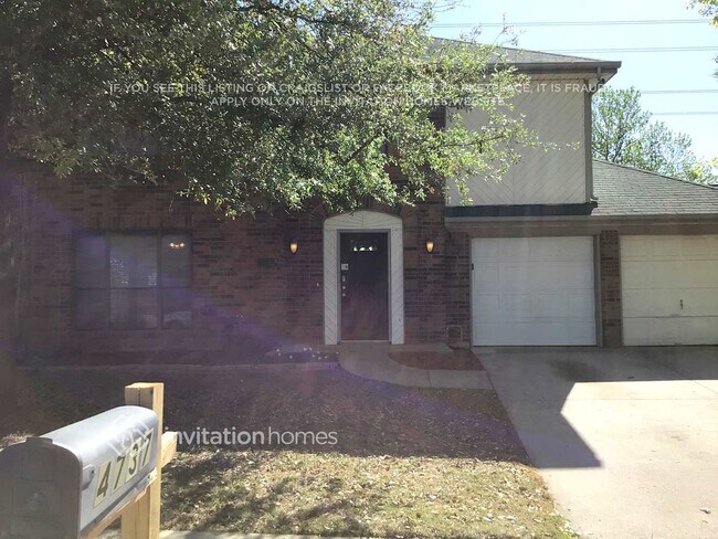 4737 Hollow Tree Dr Arlington, TX 76018