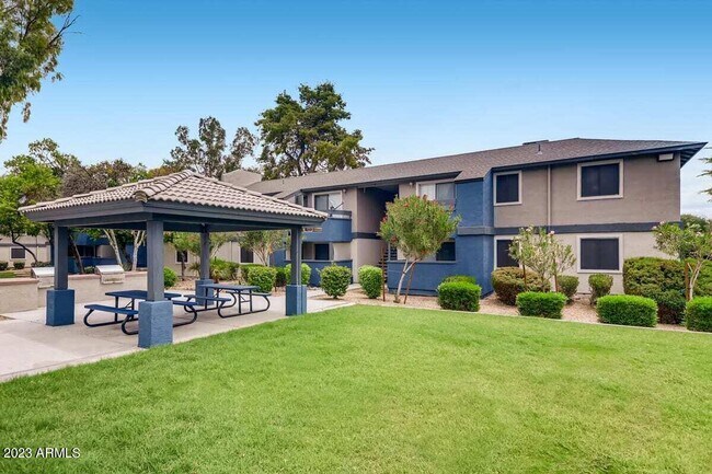 1944 W Thunderbird Rd Phoenix, AZ 85023