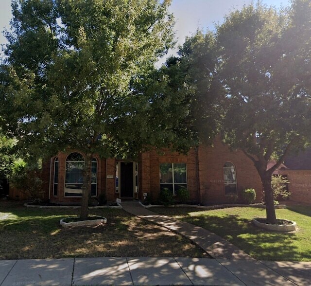 11821 Stephenville Dr Frisco, TX 75035