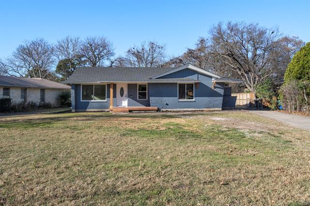 2205 Elmwood Blvd Dallas, TX 75224
