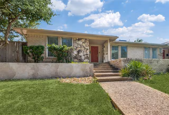 7434 Wellcrest Drive
