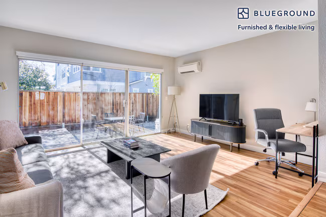 14 Forest Glen Street