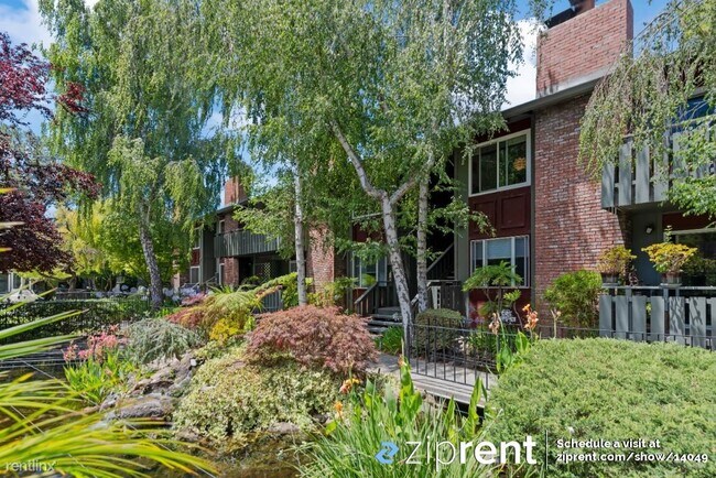 99 E Middlefield Rd Mountain View, CA 94043