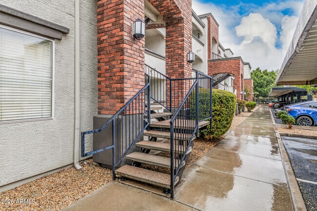 3302 N 7th St Phoenix, AZ 85014