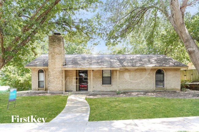 302 Wildbriar Drive
