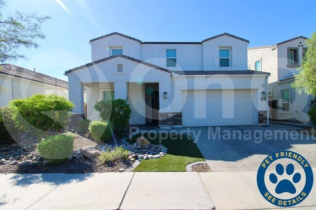 2057 E Questa Dr Phoenix, AZ 85024