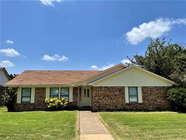 2820 Chisolm Trail Mesquite, TX 75150