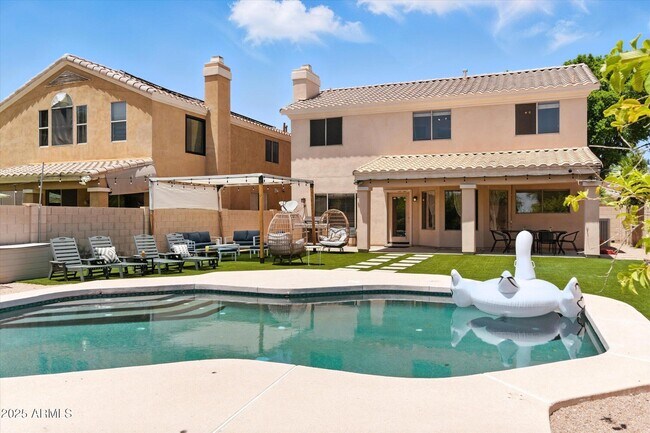 8083 E Michelle Dr Scottsdale, AZ 85255