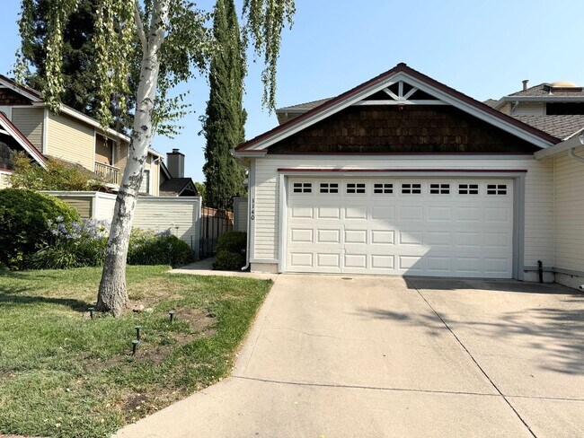 Perfect Shape Pleasanton Single Family Home Near Downtown