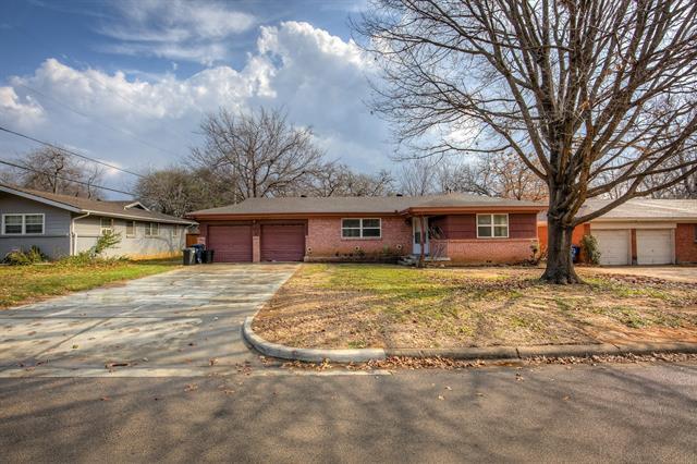 405 Vine St Euless, TX 76040