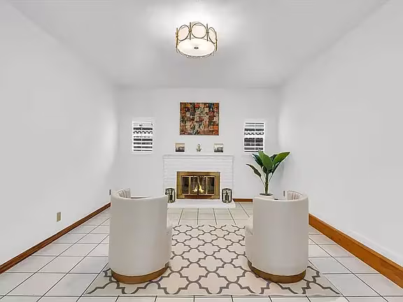 2826 Pelican Drive