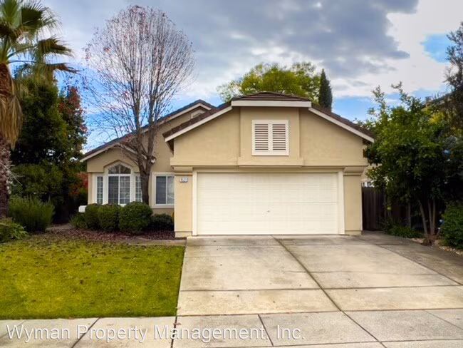 4521 Dalton Dr Napa, CA 94558