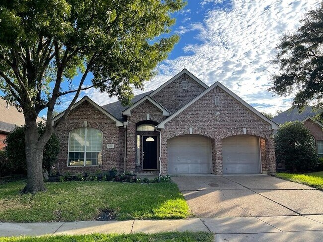 9400 Western Trail Irving, TX 75063