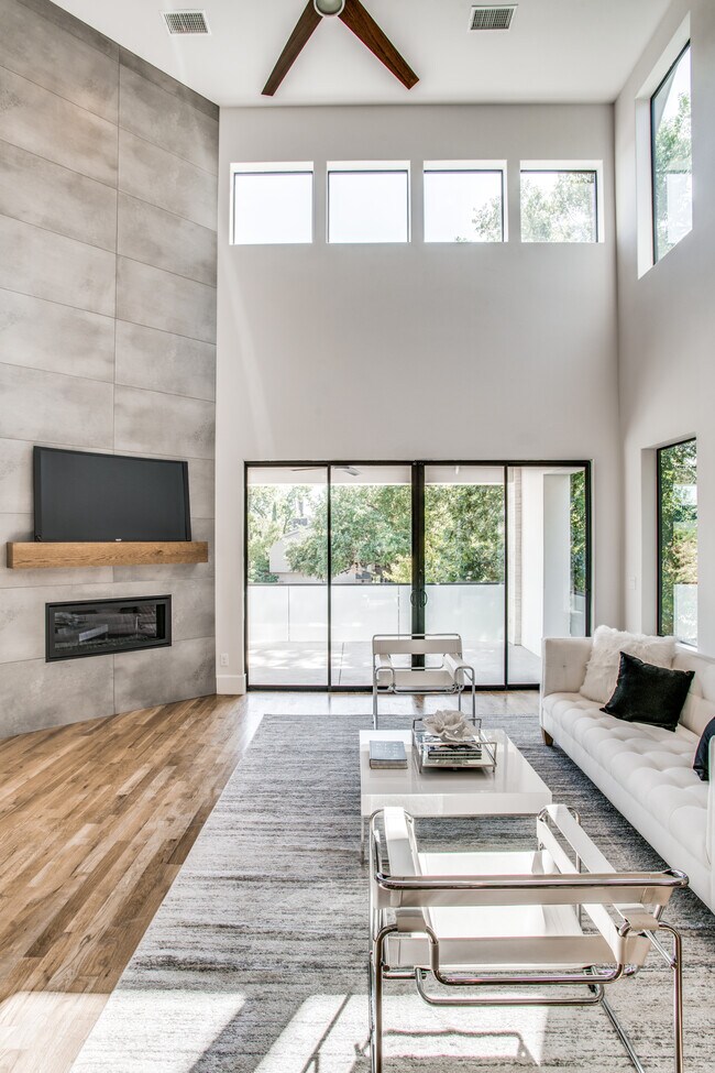 4218 Bowser Avenue