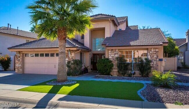 11015 W Laurelwood Ln Avondale, AZ 85392