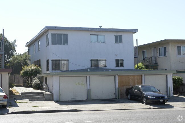2626 73rd Avenue - D