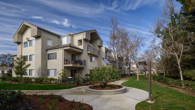 Creekside Village