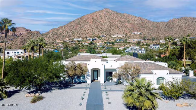 5316 E Royal View Dr S Phoenix, AZ 85018