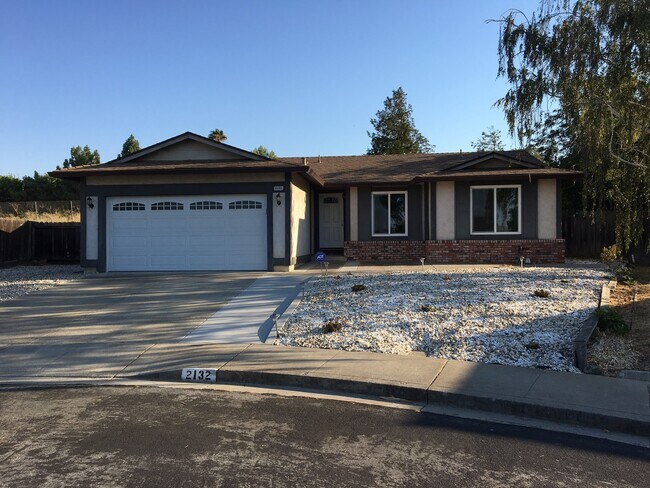 2132 Austin Court