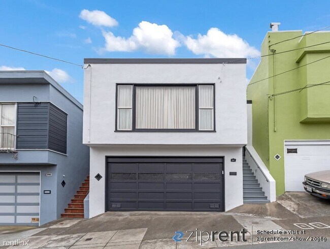 321 Winding Way
