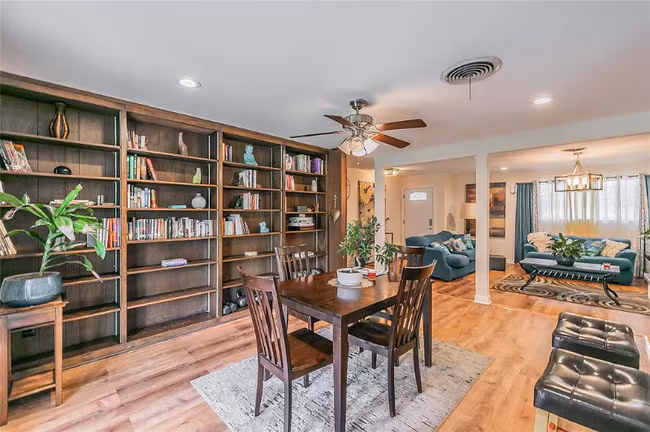 7013 Meadowbrook Dr Fort Worth, TX 76112