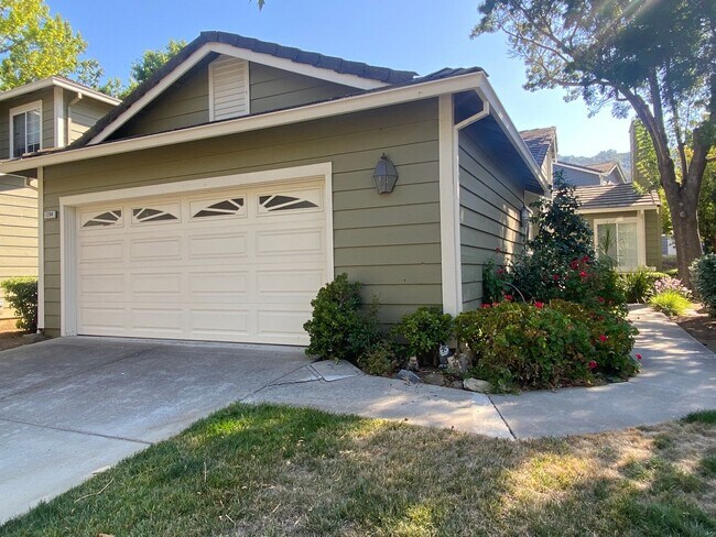 3 Bedroom 2 Bath Duet Style Home in Desirable Almaden Community