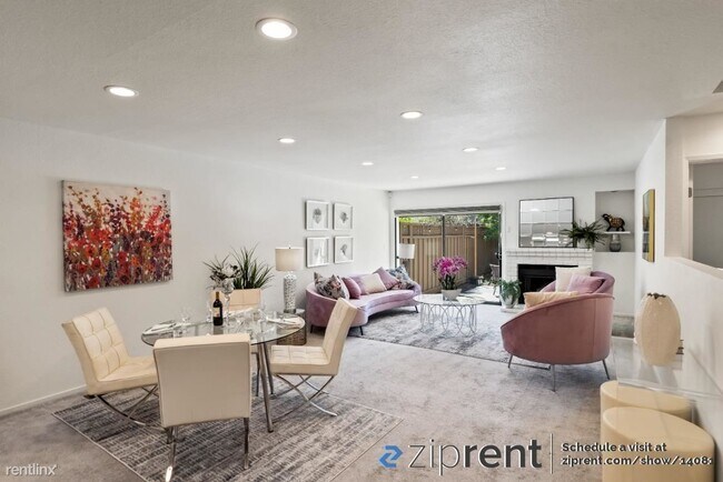 2042 Fan Palm Court
