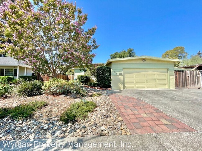 3063 Linda Vista Ave Napa, CA 94558