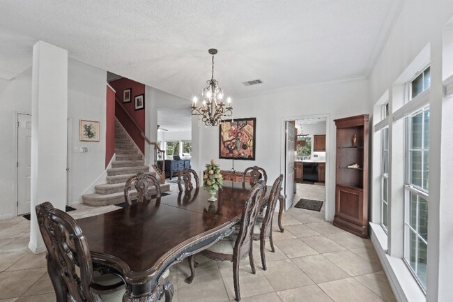 11304 Nutwood Cove