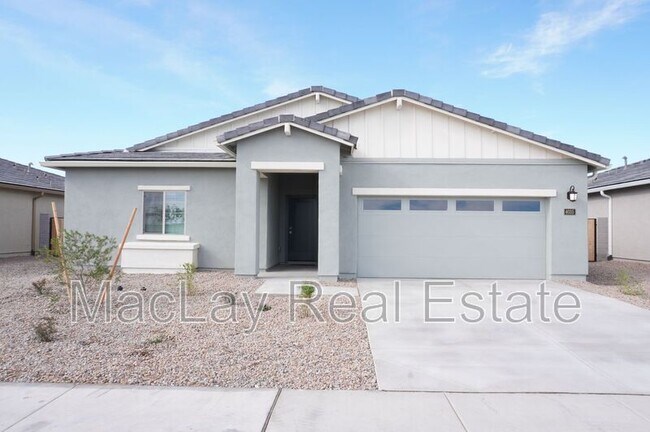 4023 N Ghost Hollow way