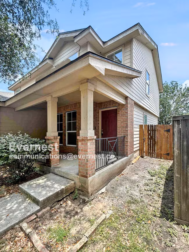 2671 Hunt St New Braunfels, TX 78130