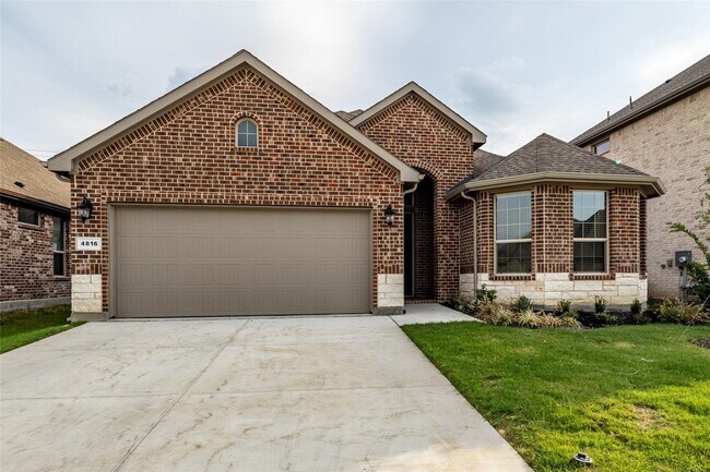 4816 Dewy Rose Ln Fort Worth, TX 76244