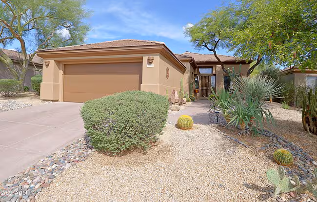32811 N 70th St Scottsdale, AZ 85266