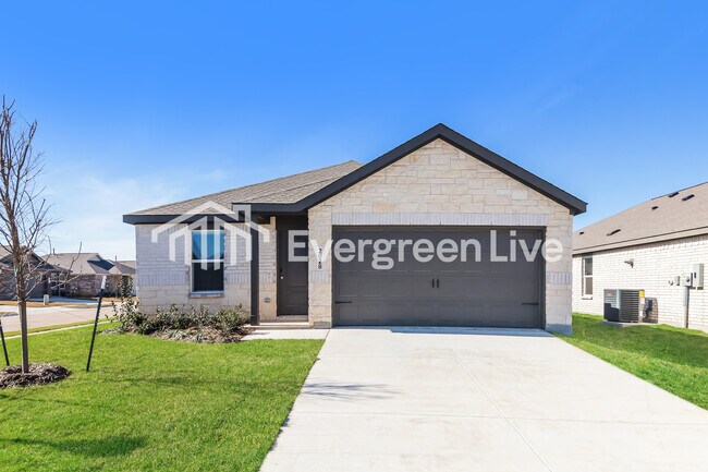 2028 Derby Ln Aubrey, TX 76227
